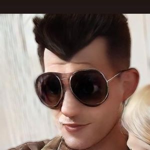 Meet your Posher, Nicholas